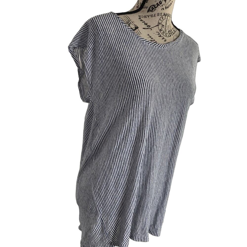 Tahari Women's XL Blouse 100% Linen Button Back Sleeveless Blue White Striped